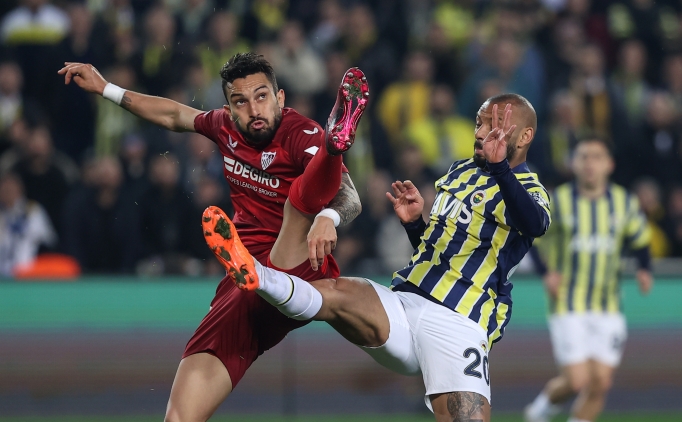 Alex Telles Manchester United'a dnyor