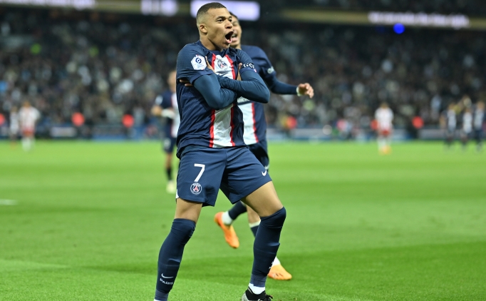 PSG'nin �ampiyonlu�a bir ad�m� kald�