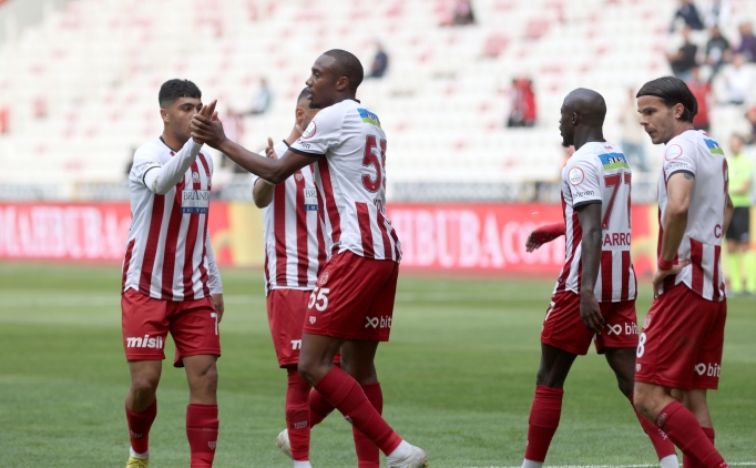 Sivasspor evinde galibiyete hasret kald