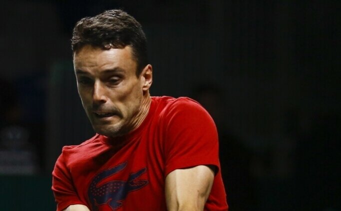 Avustralya A��k'ta Bautista Agut ve Linette, 4. tura kald�