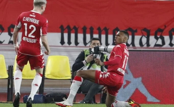 Be�ikta�'�n orta saha rotas� Fransa