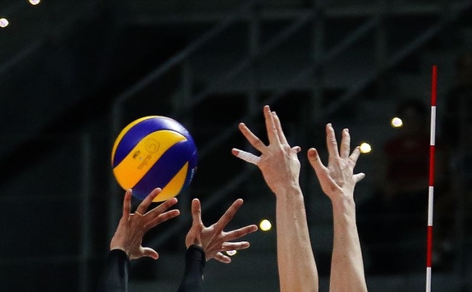 AXA Sigorta Kad�nlar Kupa Voley'de �eyrek final program� a��kland�