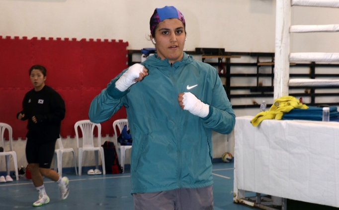 Busenaz S�rmeneli: 'Zirvedeki yerimizi korumak istiyoruz'