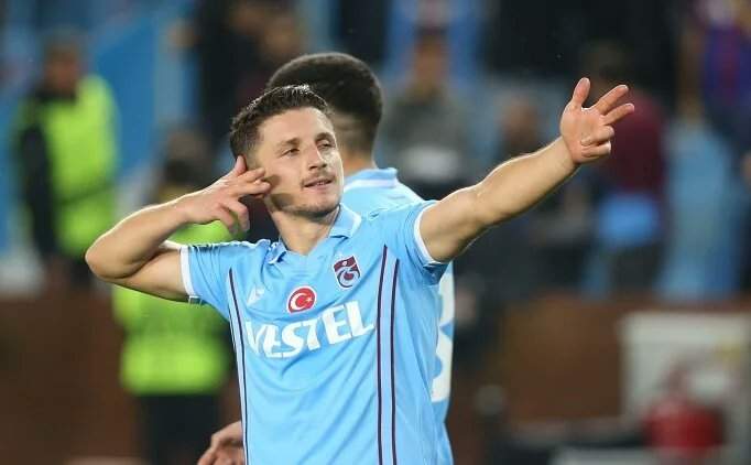 Trabzonspor'da g�zler yine Enis Bardhi'de