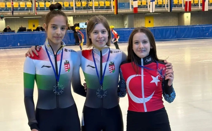 Milli sporcu Defne �i�dem'den bronz madalya