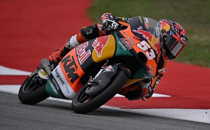 Milli motosiklet�i Deniz �nc� yeni sezonda Moto2'de yar��acak