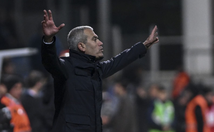 Kemal �zde�: ''Fark olu�turan tak�m olmal�y�z''