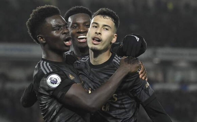 Arsenal, puan farkn 5'e kard!