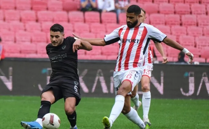 Samsunspor, ilk galibiyetini ald�!