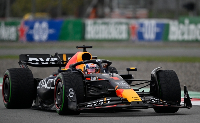 F1 �spanya Grand Prix'sinde pole pozisyonu Verstappen'in