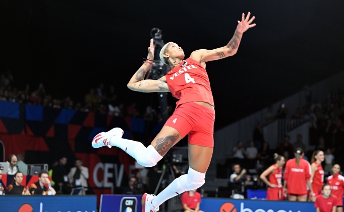 Melissa Vargas'�n transfer tamamland�