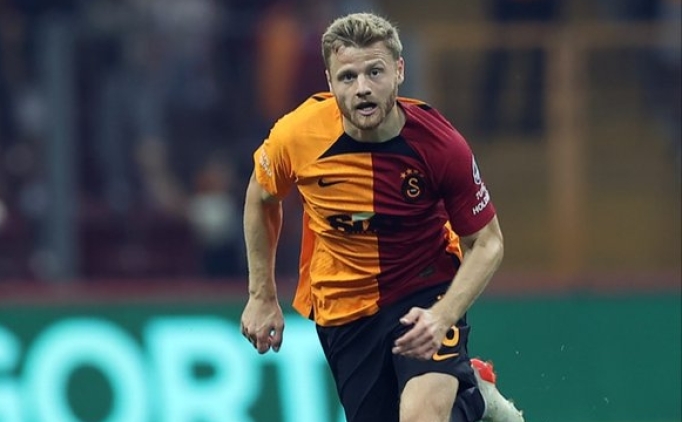 Galatasaray'da ayr�l�k karar�