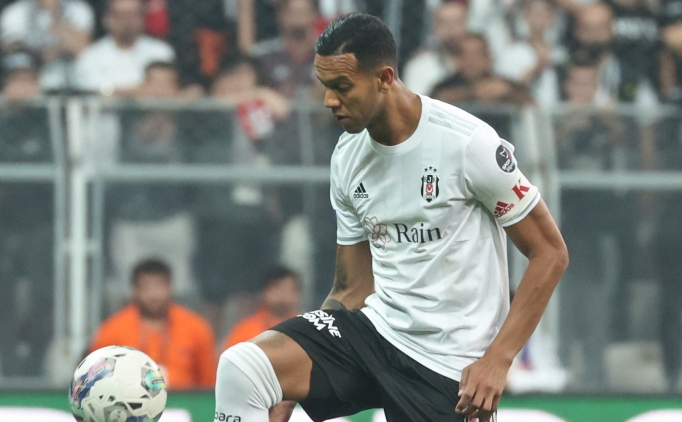 Be�ikta�'ta sakatl�k; Josef de Souza