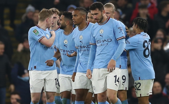 Manchester City'den m�thi� geri d�n��