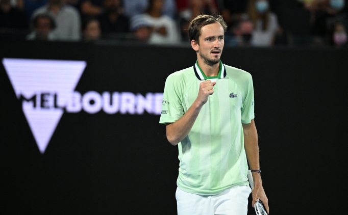 Miami Ak'ta ampiyon Daniil Medvedev oldu