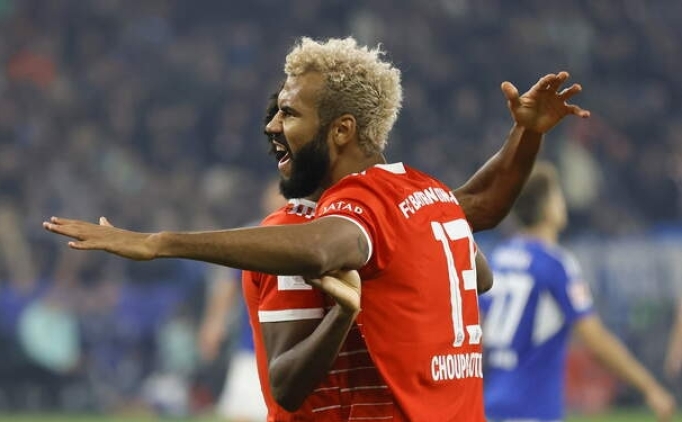 Choupo-Moting, Bayern ile s�zle�me uzatt�