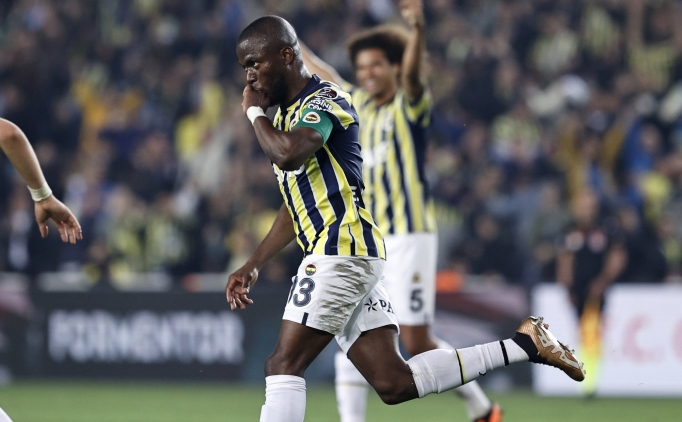 Enner Valencia'dan, Batshuayi payla��m�