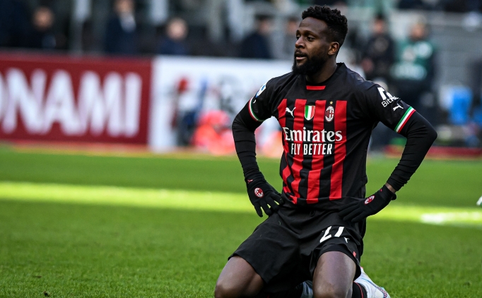 Be�ikta�, Origi'de �srarc�