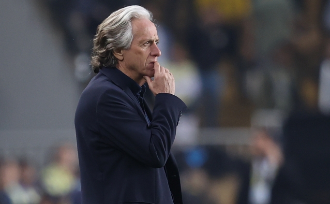 Jorge Jesus i�in Suudi Arabistan iddialar� s�r�yor!
