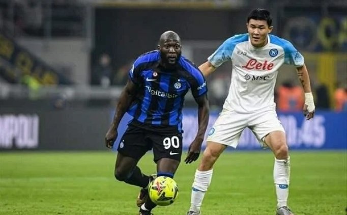 Devler Kim Min-Jae'nin pe�inde!