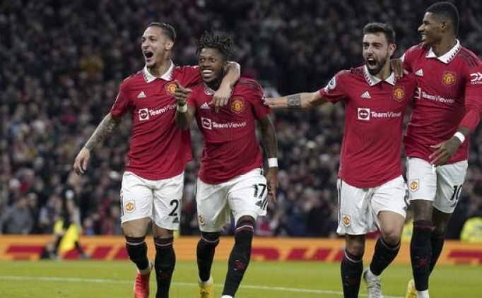 Erken finali Manchester United kazand�