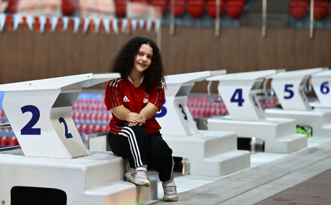 Milli para y�z�c� Meryem, S�meyye Boyac� ve Sevilay �zt�rk'� �rnek al�yor