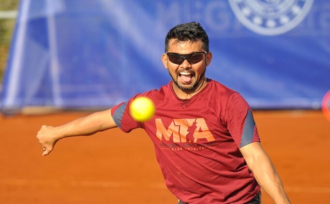 Milli tenis�i U�ur Alt�nel'in �eyrek finalde rakibi Anders Hard