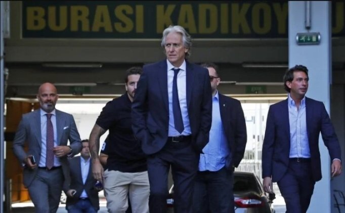 Fenerbah�e'de b�y�k zirve sona erdi: Jorge Jesus!