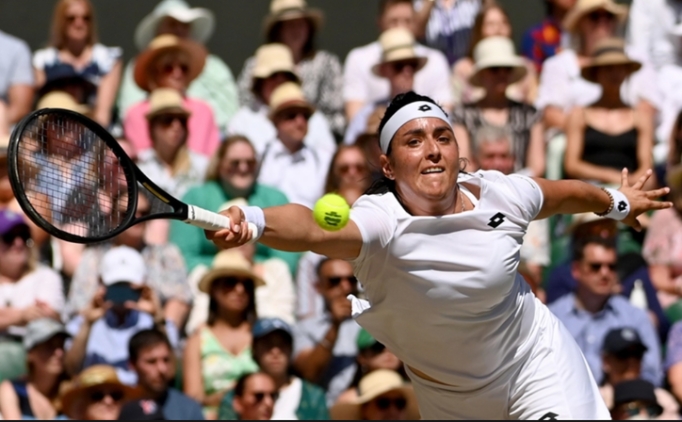 D�nya 7 numaras� 4. tura y�kseldi