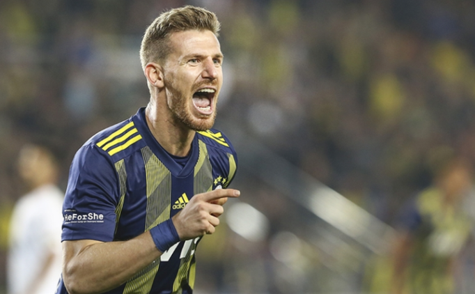 Serdar Aziz planlar�n� de�i�tirdi