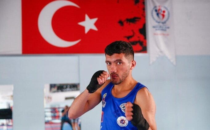 Muaythai'de 4 sporcu yar� finalde