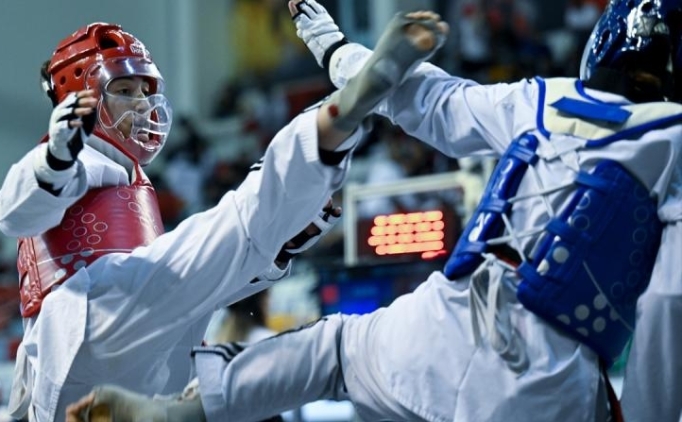 Milli tekvandocular, iki �ampiyonada tatamiye ��kmaya haz�rlan�yor