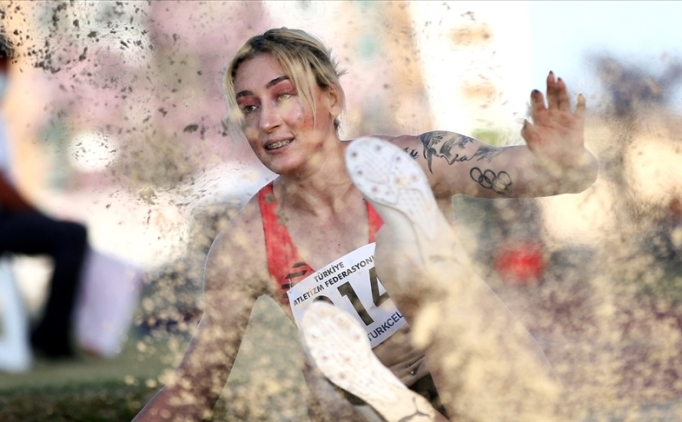 Tu�ba Dan��maz, Fransa'da birinci oldu