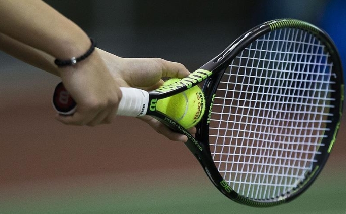 Tenis Federasyonu'ndan �pek �eno�lu Turna'ya yan�t