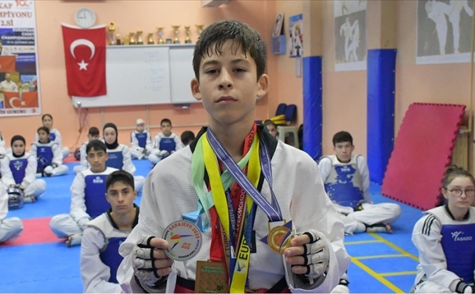 A�abeyine �zenerek ba�lad��� tekvandoda �ampiyon oldu