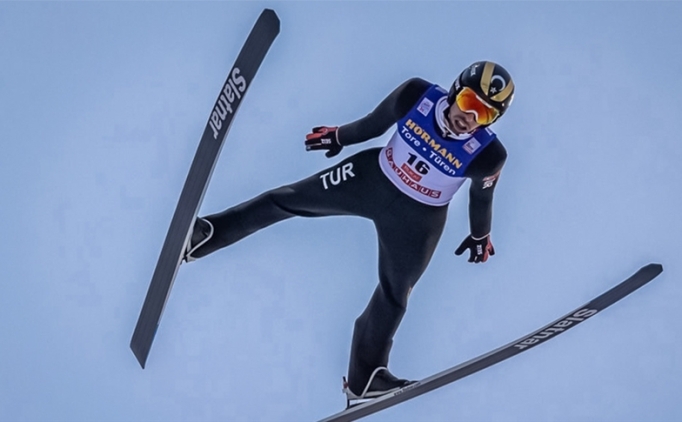 Milli kayak�� Fatih Arda �p�io�lu, Slovenya'da finale y�kseldi