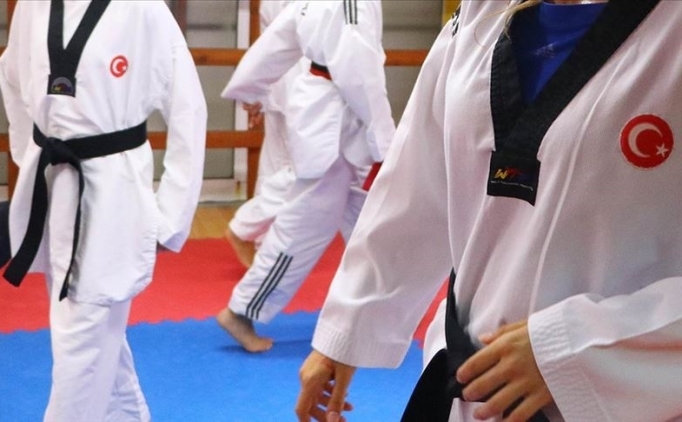 Milli tekvandocular Bel�ika A��k Tekvando Turnuvas�'nda tatamiye ��kacak