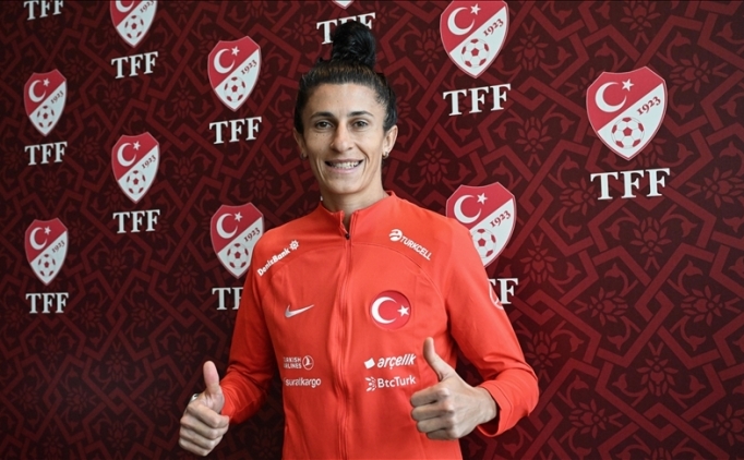 Galatasaray'daki gol krali�eli�ini Fenerbah�e'de de ya�amak istiyor