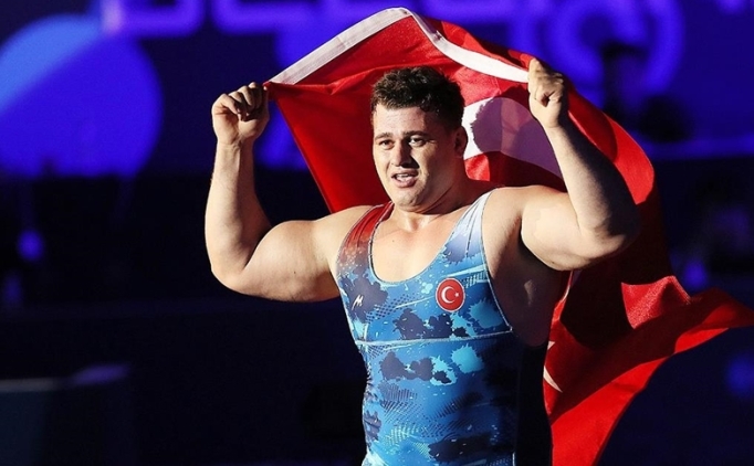 R�za Kayaalp D�nya ikincisi oldu