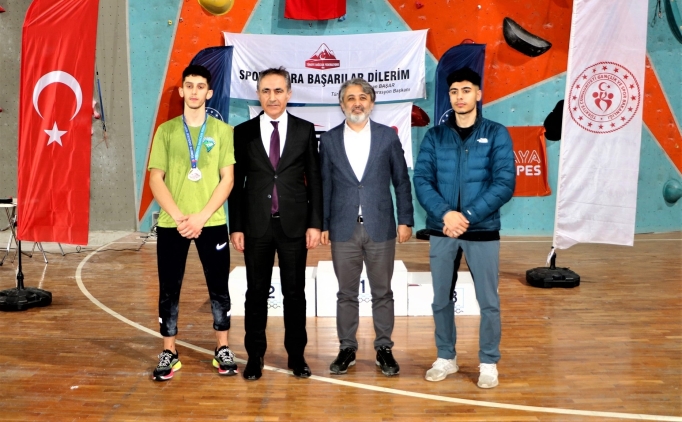 Spor t�rman�� �ampiyonas�nda rekor k�ran sporcular, T�rkiye'yi Polonya'da temsil edecek