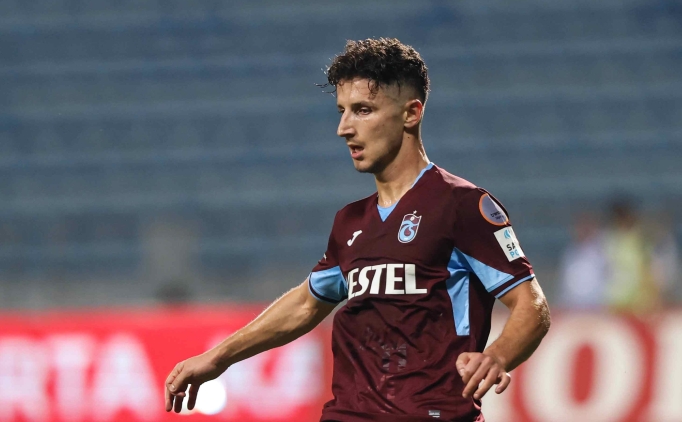 Nenad Bjelica'n�n yeni g�zdesi Enis Bardhi!