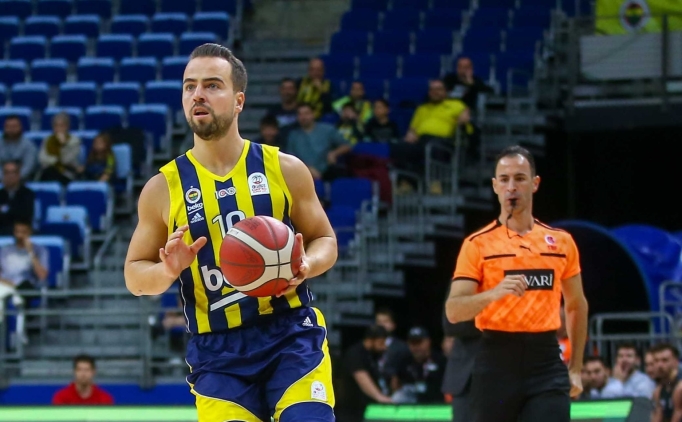 Fenerbahe, Real Madrid'i arlayacak 