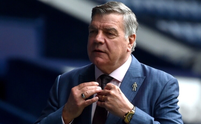 Sam Allardyce'n Leeds grevi 4 mata bitti