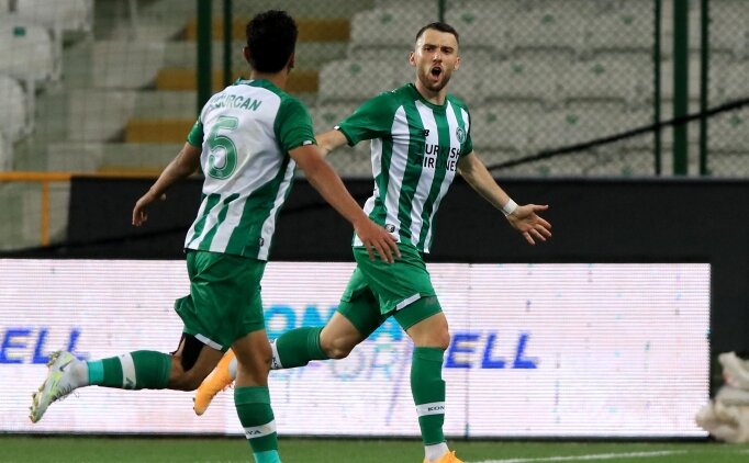 Bytyqi Antalyaspor ile anla�maya vard�!