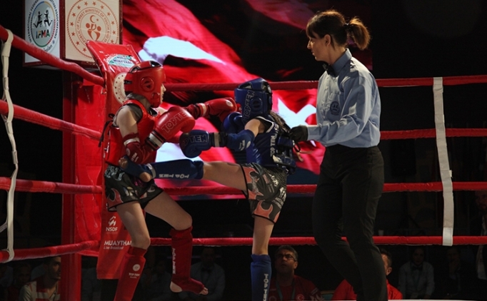 Muaythai Sper Ligi'nde Milli Takm semeleri