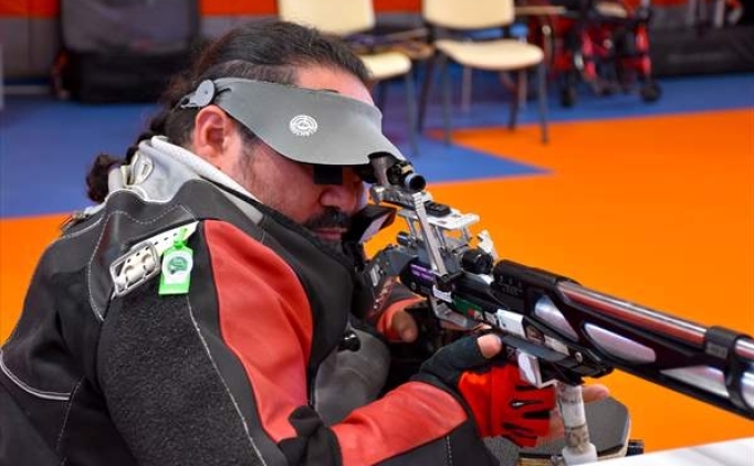 Hakan �evik, Paralimpik Oyunlar�'na kat�lmaya hak kazand�