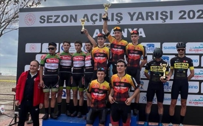 Torku �eker Sporlu bisiklet�iler, T�rkiye ikincisi oldu