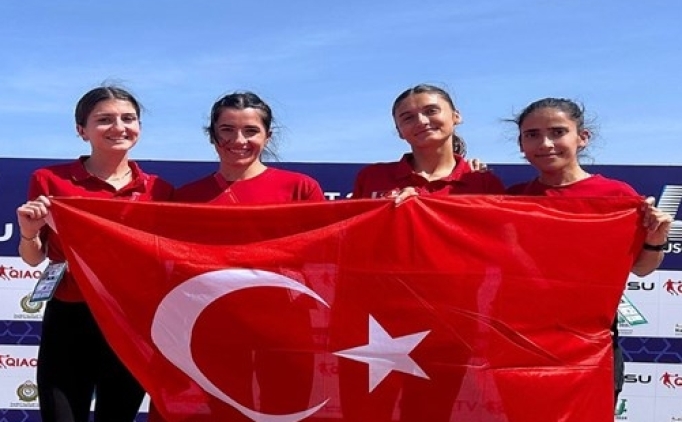 �niversiteler Kros Milli Tak�m�'ndan g�m�� madalya