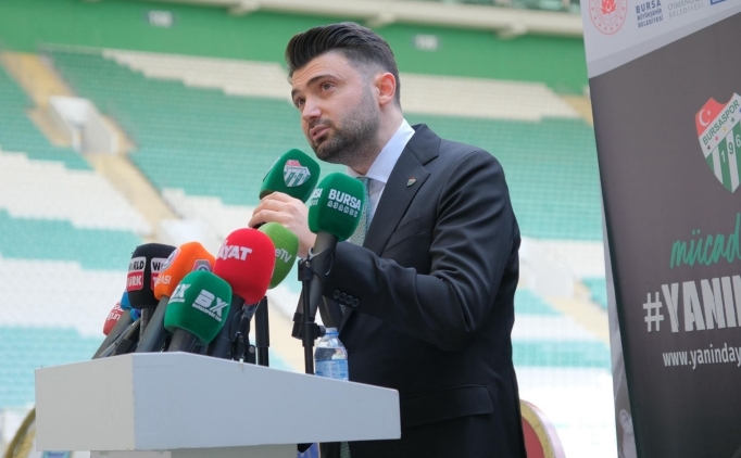 Bursaspor'da transfer tahtas� a��ld�
