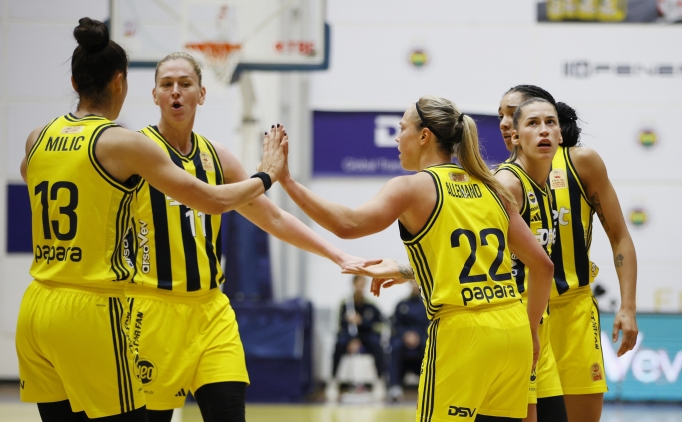 Fenerbahe Opet, evinde 40 say farkla galip